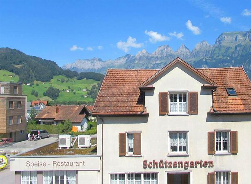 Churfirsten Blick - Private Gaestezimmer Flums Extérieur photo